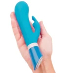 Il Bwild Deluxe Bunny di B Swish è un vibratore rabbit potente e impermeabile che offre un'esperienza di piacere intensa.