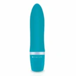 Il vibratore bullet Bcute Classic Giada di B Swish offre un'esperienza intima con il suo design in silicone impermeabile.