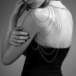 Bijoux Indiscrets Magnifique | Shoulders and Back Jewelry - Silver. Experience sensuality with the Magnifique Shoulders and Back Jewelry.