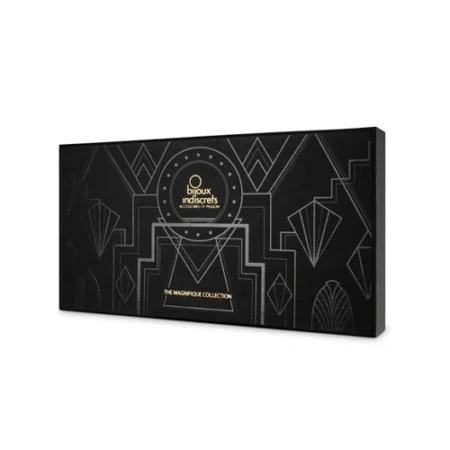 Bijoux Indiscrets Magnifique | Waist Chain - Gold A high-quality image of the gold waist chain.