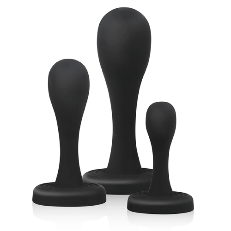Esplora il piacere anale con sicurezza usando il Set di Allenamento Plug Anale Buttkickers di Buttr.