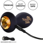 Il plug anale vibrante compatto Shake Your Ass di CalExotics offre un'esperienza di piacere sagomata e coinvolgente.