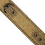 Il Collare con Guinzaglio Originale di Fetish Submissive offre un'esperienza BDSM di qualità e resistenza con un design sicuro e confortevole.