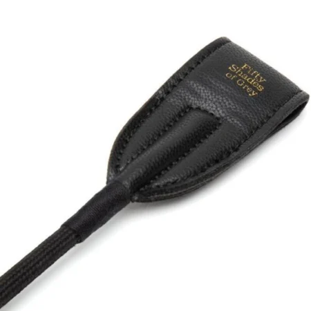 Fifty Shades Of Gray Bound to You - Riding Crop A high-quality image of the erotic discovery riding crop.
