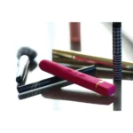 Il vibratore Flex Crave offre un piacere personalizzato con la sua punta flessibile e 12 schemi di vibrazione.