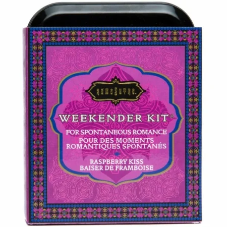 Kama Sutra Weekender Tin Kit Raspberry Kiss. Be always ready for love with the Kamasutra Weekender Tin Kit Raspberry Kiss! This portable kit includes a selection of sensual items like kissable oils and erotic play cards for unforgettable romantic experiences.