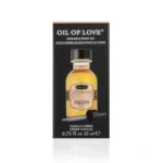 Kama Sutra Oil Of Love - Vanilla Creme 22 ml A high-quality image of the Vanilla Creme Kissable Oil.