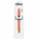 Scopri il doppio dildo sottile King Cock per un'esperienza intima che unisce realismo e sicurezza grazie ai materiali ipoallergenici.