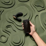 LELO Hugo 2 (available in Black and Green) A high-quality image of the LELO HUGO™ 2 prostate vibrator.