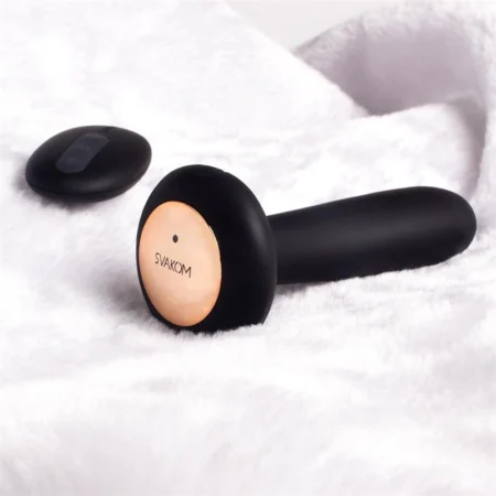 Svakom Primo A high-quality image of the warming plug vibrator.